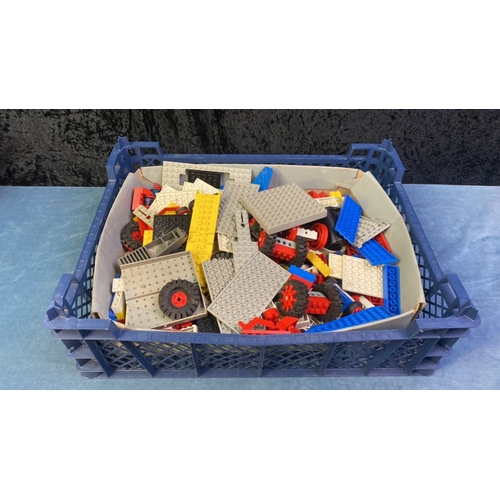 241 - Box of mixed Lego