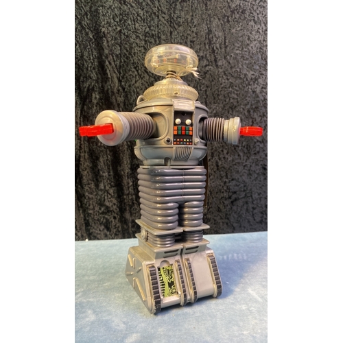 256 - Vintage 1990s Trendmasters Lost in Space B-9 robot