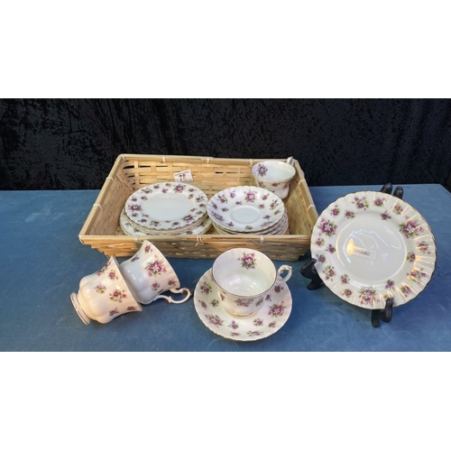 78 - Delightful mall tea service set by Royal Albert - The Sweet Violets collection