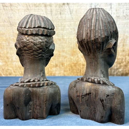 43 - Pair of ethnic African carved figures, approx. 16 cm tall
