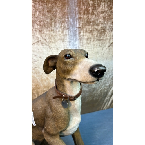 57 - Fabulous large Leonardo Collection resin greyhound figurine, approx. 40 cm tall, likes Bonios