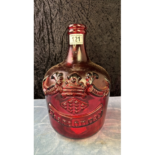 121 - A distinctive red glass 'Chardonnay' demijohn 30cm H, along with 2 blue Scandinavian art glass decan... 