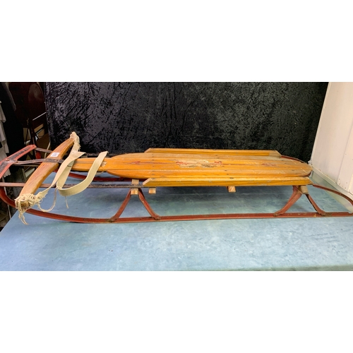 618 - Flexible Flyer Airline Junior No. 251 wooden sledge with metal runners made by SL Allen & Co, USA