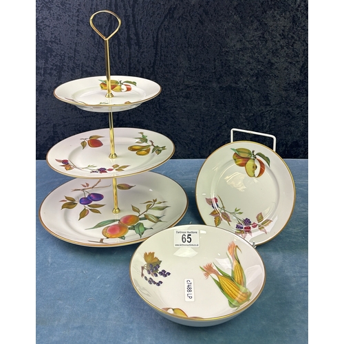 65 - Large collection of Royal Worcester Evesham Gold Edge dinner service items including a cake stand, 8... 