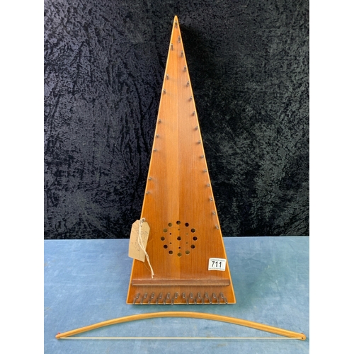 711 - A Bowed Psaltery (Zimmer)in contrasting wood, with bow