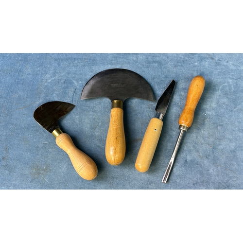 761 - Leather working tools inc 5