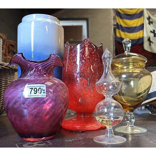 790 - Pretty decorative vintage glassware inc amber and ruby glass