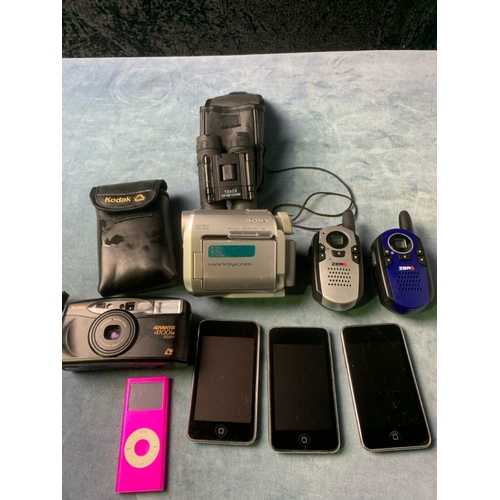 824 - A Kodak camera, a pair of Zer Walkie-talkies, a Sony Handycam, 4 iPod Touches and a pair of 10x25 bi... 