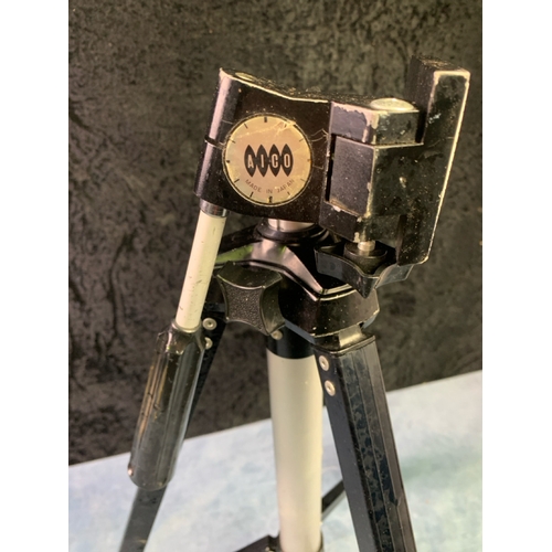 826 - AICO tripod camera stand