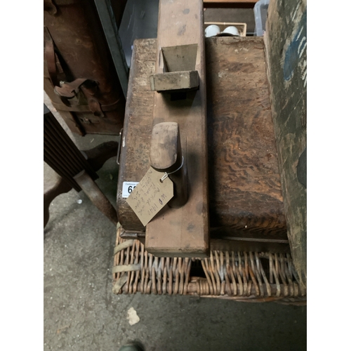 865 - A good strong Military wooden carry box with some fabulous vintage tools inc a WD 1940 marked WW2, p... 