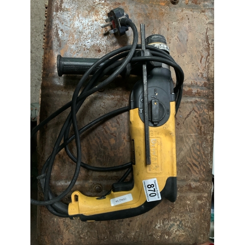 870 - A DeWalt Hammer drill