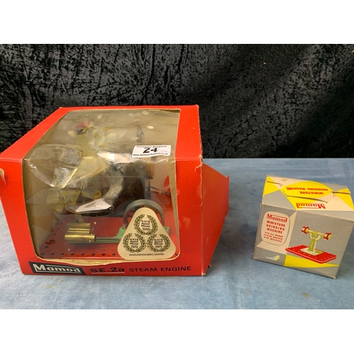 24 - Boxed Mamod SE.2a steam engine along with a boxed miniature grinding machine