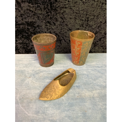 45 - Persian / Kashmiri Surahi bottle / water pipe bottle along with two Indian brass lassi cups and an E... 