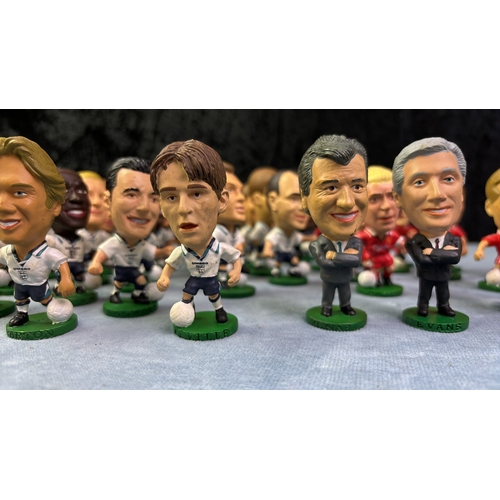 144 - Collection of 1990s Corinthian football model figurines