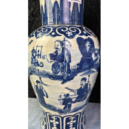 31 - Three Oriental / Chinese lidded blue and white hand painted urns / vases. Large pair are approx 47cm... 