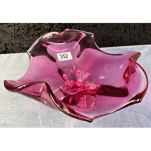 352 - Large and weighty studio glass bowl, poss Murano, in gorgeous lilac shade