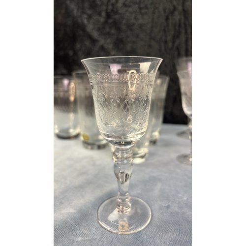 370 - Beautiful, very fine Edwardian glassware inc etched sherry, cordial and wine glasses