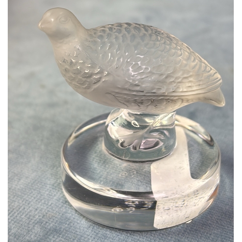 660 - Lalique Crystal glass birds, pheasant 11cm tall and partridge 6cm tall with ‘Lalique’ etched to base