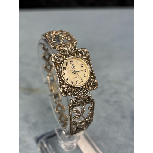 721 - Pretty B and B silver marcasite ladies bracelet watch (no battery)