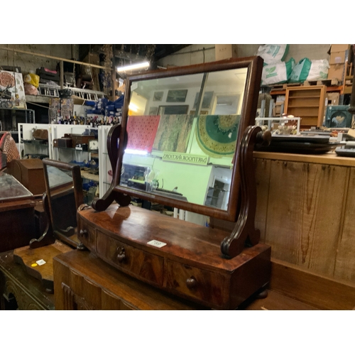 789 - Lovely antique mahogany free standing dressing table mirror,  with 3 drawers and original key on bun... 