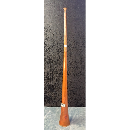 78 - Long copper post horn, approx 89cm (makes an excellent honk)