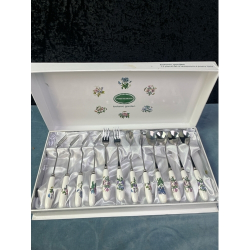 217 - Portmeirion Botanic Garden boxed 12 piece spoon and pastry fork set with milk jug and sugar bowl