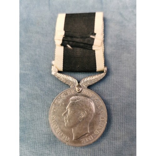 695 - WW2 Service to New Zealand Medal.