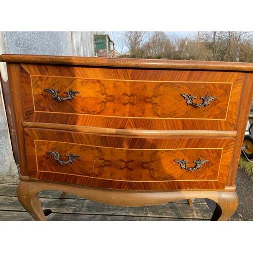 840 - Pretty 2 drawer bow fronted chest of drawers.  H66cm x W68cm x D38cm.