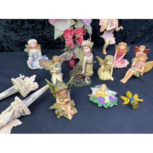 265 - Beautiful collection of fabulous fairies inc from The Faeriefrost Collection and The Fairy Collectio... 