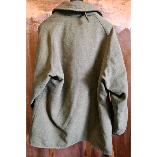 510 - Beaver Country Clothing men’s tweed coat, size 42”