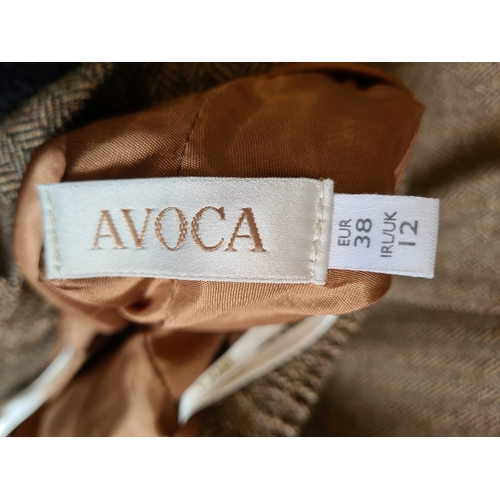 524 - Avoca ladies tweed trouser suit, size 12