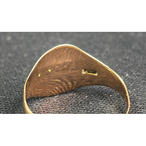 804 - 9ct gold signet ring (shank broken) Size R. 1.7 gms.