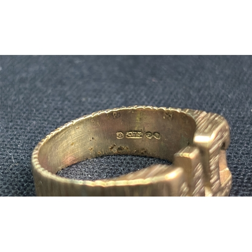 821 - Lovely 1970’s style 9ct brushed gold wedding ring with the initials JW. Size P 6.5 gms.