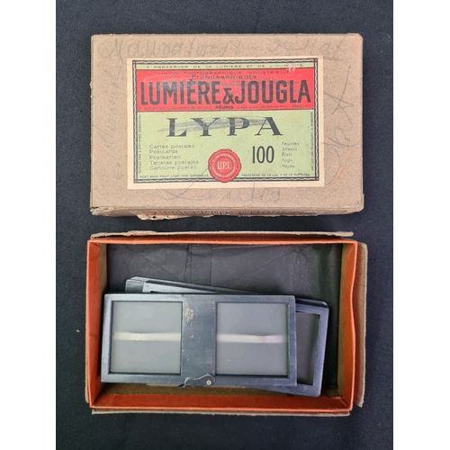 91 - Collection of boxed vintage French photographic glass plates (all opened and part-used)