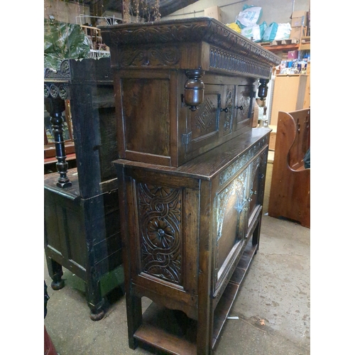 961 - Large and imposing dark oak reproduction court cupboard with pot board base.  H156cm x W138cm x D45c... 