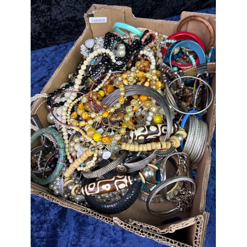 205 - Flamboyant selection of modern costume jewellery