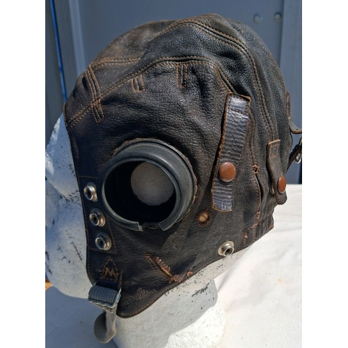 137 - WW2 RAF leather flying helmet