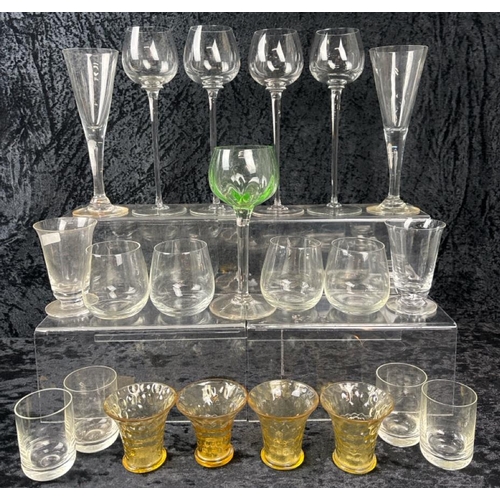 422 - Vintage collection of stem and tumbler glasses, plus an elegant uranium green glass.