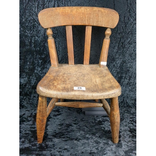 28 - Fabulous little antique oak Windsor child’s chair. Approx H55cm.