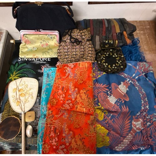 784 - Beautifully silky tasselled shawl, Oriental / Chinese style cushion cover, handbag made of leather s... 