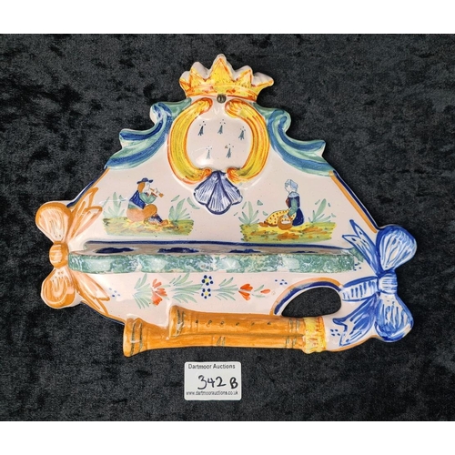 342b - Henriot Quimper hand painted ceramic wall mounted pipe rack with Windsor, London, Polo and Smokecraf... 