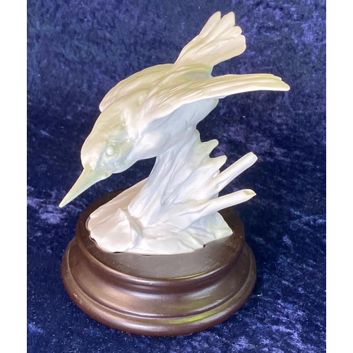 356 - Wonderful collection of ceramic birds, three Kaiser porcelain birds (kingfisher approx H15cm includi... 