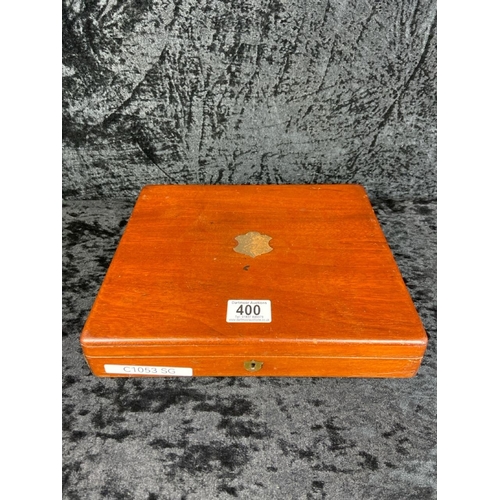 400 - Wooden box of 24 piece set of side knives and forks with mother of pearl handles.