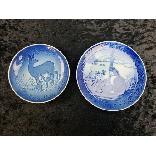 130 - Royal Copenhagen collectors’ plates - 15 Christmas ones throughout the 1970s/80s and six celebrating... 