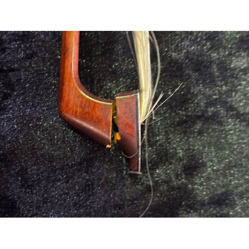 413 - Full size cello and most likely antique - does need a bit of maintenance - it requires restringing, ... 