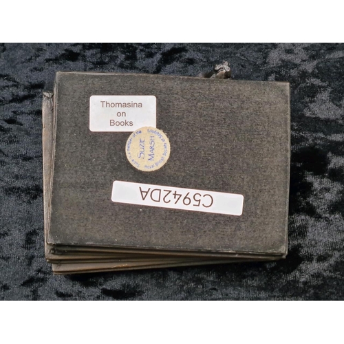 22 - Adorable cold-cast bronze resin 