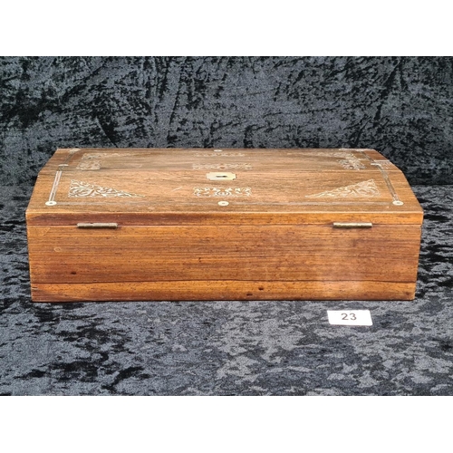 23 - 19th-century rosewood desktop writing slope featuring intricate mother-of-pearl inlay - and key whic... 