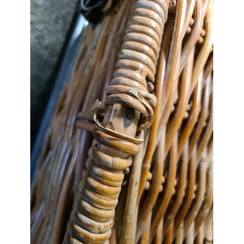 25 - Large, useful and wonderful wicker basket for all your storage needs! Has side handles! Approx H46 x... 