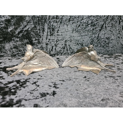 30 - Really unusual pair of black ceramic bird wall pockets. Each approx H19cm.