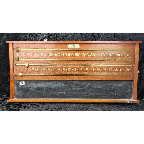 48 - Vintage wooden scoreboard for billiards or snooker with brass sliders for tracking points. Made by T... 